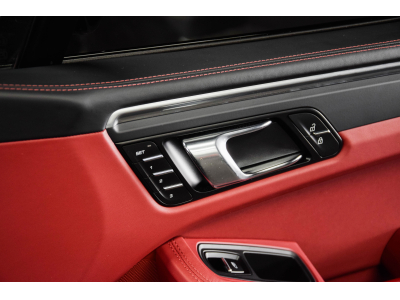 Porsche Macan T