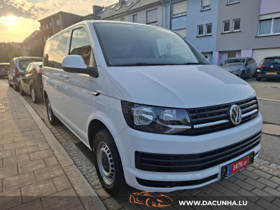 Volkswagen T6 Transporter 2.0 TDI 9 PLACES CLIMA,NAVI,PDC