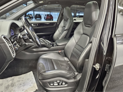 Porsche Cayenne S 440PS BOSE PANO CUIR NAVI