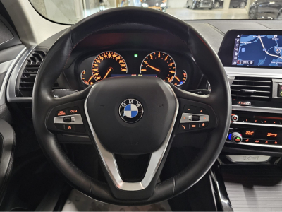 BMW X3 20i XDRIVE XLINE CUIR NAVI