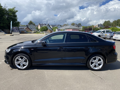 Audi A3 35 Tdi S-Tronic S-line 150 Camera