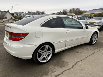 Mercedes-Benz CLC 350 CLC 350 (W203) V6 272ch 76.000km !!!