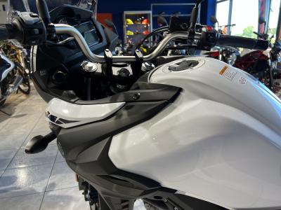 Suzuki DL V-STROM 650 rabaissée 50 mm