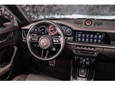 Porsche 992 Carrera 4 GTS Cabriolet PDK