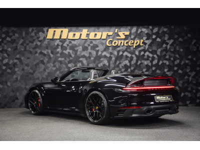 Porsche 992 Carrera 4 GTS Cabriolet PDK
