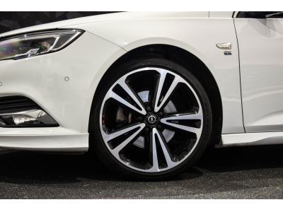 Opel Insignia Grand Sport Ultimate OPC Line