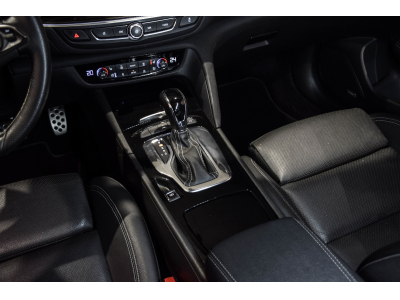 Opel Insignia Grand Sport Ultimate OPC Line