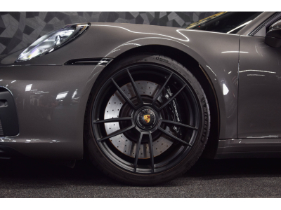 Porsche 992 Carrera 4 GTS Coupé PDK