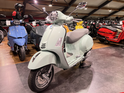 Vespa GTS 310 Classica