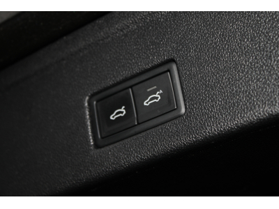 Volkswagen Touareg R E-Hybrid 462Ch | LLD 990e/Mois | PANO | ATTELAGE | ACC