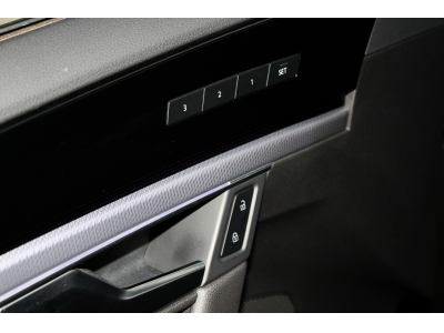 Volkswagen Touareg R E-Hybrid 462Ch | LLD 990e/Mois | PANO | ATTELAGE | ACC