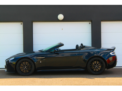 Aston Martin V12 Vantage S ROADSTER | LLD 1490e/Mois | ULTRAMARINE | CAMERA | PIANO BLACK | PPF