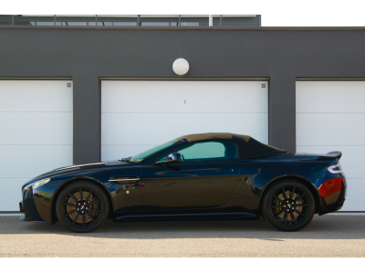 Aston Martin V12 Vantage S ROADSTER | LLD 1490e/Mois | ULTRAMARINE | CAMERA | PIANO BLACK | PPF