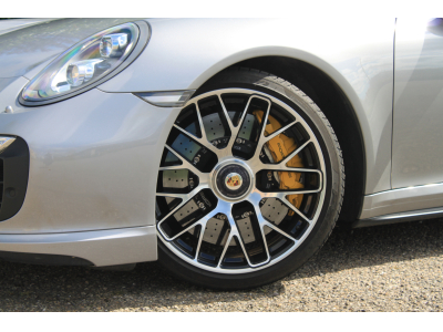 Porsche 911 (991) TURBO S CABRIOLET | GT SILBER | PDLS+ | CARBON | PCCB | BURMEISTER