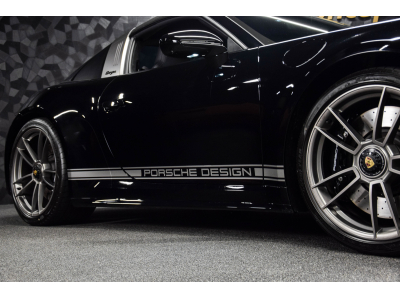 Porsche 992 TARGA 4 GTS PDK EDITION 50 YEARS PORSCHE DESIGN 1/750