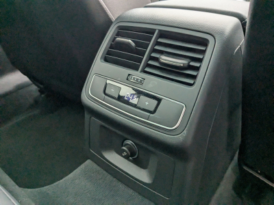 Audi A4 35 TDI S-TRONIC S-LINE TOIT OUV CARPLAY CAMERA 360