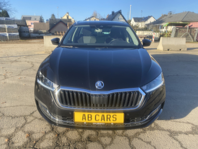 Skoda Octavia 2.0 TDi SCR DSG LED Camera Apple Car Play