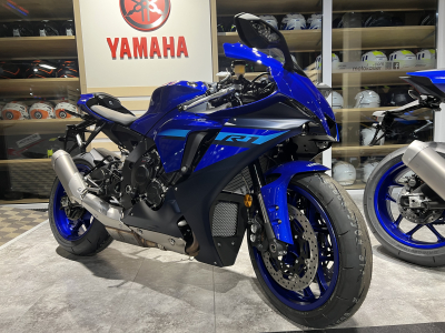 Yamaha YZF-R1 