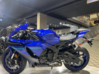 Yamaha YZF-R1 