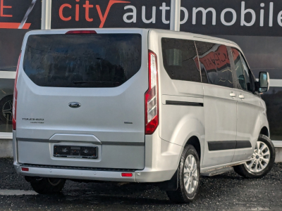 Ford Tourneo Custom 2.0 TDCI 6 PLACES + 1 RAMPE/LIFT PMR