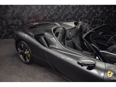 Ferrari SF90 Spider Spider