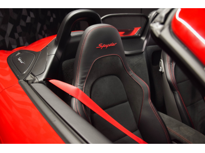 Porsche 718 Spyder 4.0 PDK