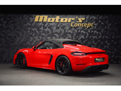 Porsche 718 Spyder 4.0 PDK