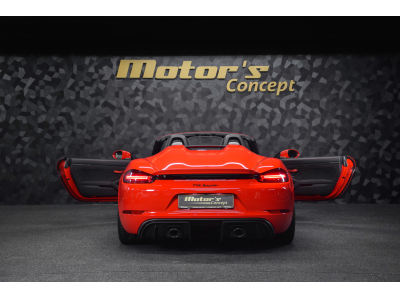 Porsche 718 Spyder 4.0 PDK