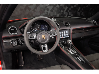 Porsche 718 Spyder 4.0 PDK