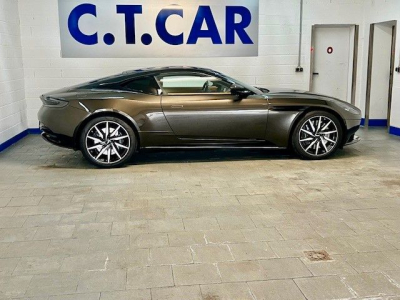 Aston Martin DB11 4.0 V8 Coupé