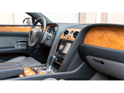 Bentley Flying Spur 6.0 W12 Autom.VOLL- TOP