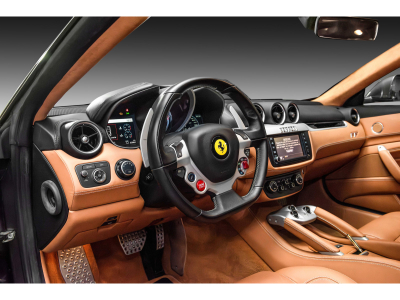 Ferrari FF V12 6.3 4x4 / SERVICE FERRARI / TOP ZUSTAND