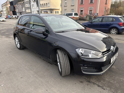 Volkswagen Golf VII 1.6 TDI HIGHLINE 110