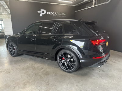 Audi SQ7 4.0 quattro TFSI/PANORAMA/B&O/HEADUP/MASSAGE/STHZ/7SITZE/AHK