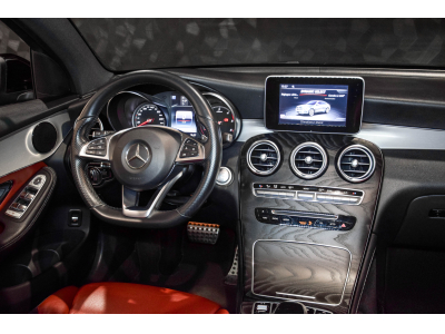 Mercedes-Benz GLC 250 D AMG LINE COUPE 4 MATIC