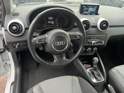 Audi A1 SPORTBACK SPORT/NAVI/PDC/KLIMAUTO/16'