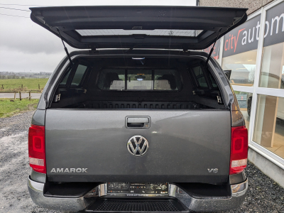 Volkswagen Amarok 3.0 TDI 4MOTION CARPLAY BLUETOOTH LED SIEG CHAUFF