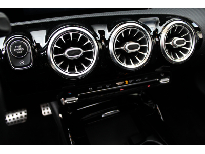 Mercedes-Benz CLA 35 AMG 35 AMG 4MATIC SB | LLD 690e/Mois | ACC| IHC+ | MULTIBEAM | PANO | ATTELAGE