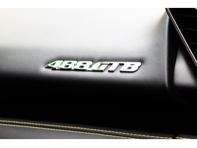 Ferrari 488 GTB | LLD 1990e/Mois NERO DAYTONA | LIFT | CAPRISTO | CARBON | LED | SEATS | JBL