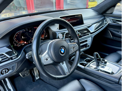 BMW 750 i XDRIVE M SPORT PAKET SOFTCLOSE HARMAN KARDON FULL OPTIONS