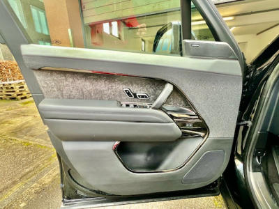 Land-Rover Range Rover Sport P530 V8 FIRST EDITION 23