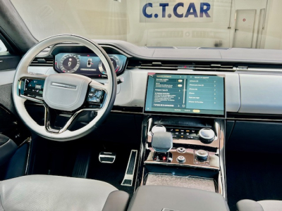 Land-Rover Range Rover Sport P530 V8 FIRST EDITION 23