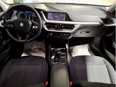 BMW 116 D AUTO LED NAVI