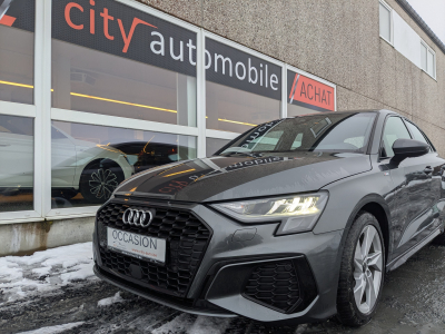 Audi A3 30 TFSI S-TRONIC S-LINE CARPLAY VIRTUAL