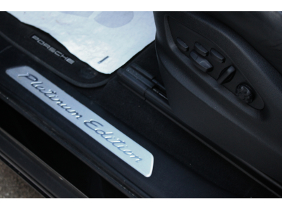 Porsche Cayenne Coupé E-Hybrid Platinium MY23 | LLD 1790e/Mois | 33k Options