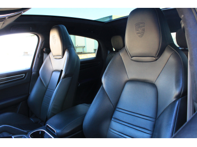 Porsche Cayenne Coupé E-Hybrid Platinium MY23 | LLD 1790e/Mois | 33k Options