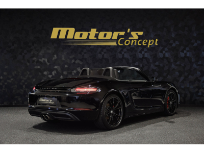 Porsche 718 Boxster S PDK