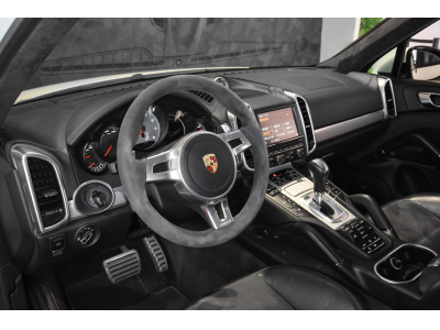 Porsche Cayenne GTS