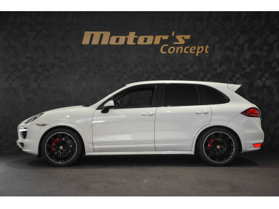 Porsche Cayenne GTS