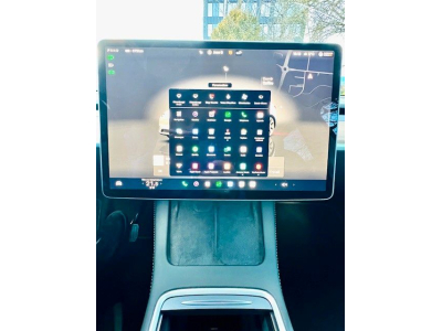 Tesla Model Y Long Range Dual AWD Leder Panorama